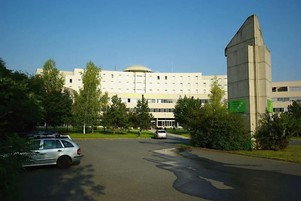 Kolej Akademie Hotel Brno