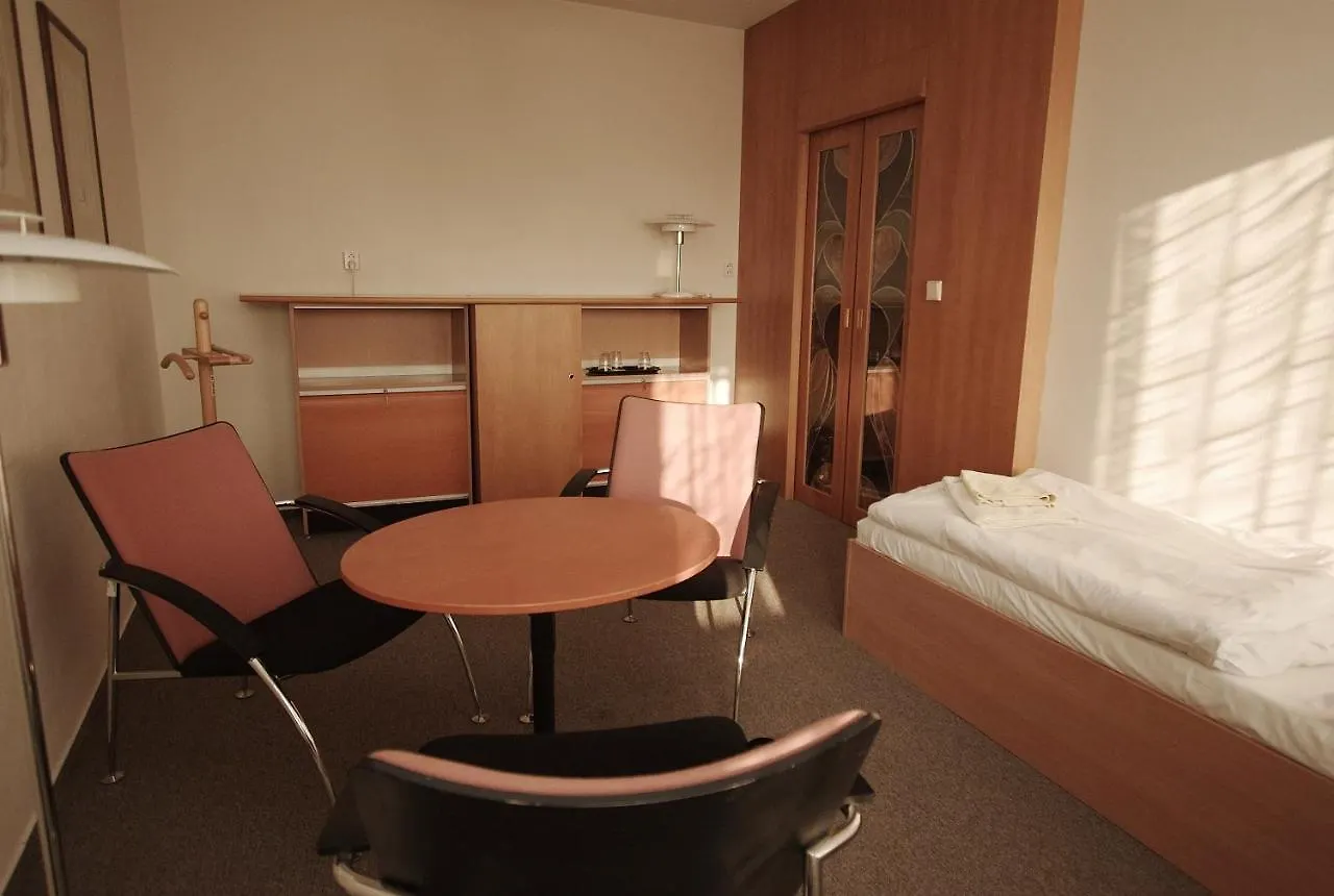 Kolej Akademie Hotel Brno Guest house